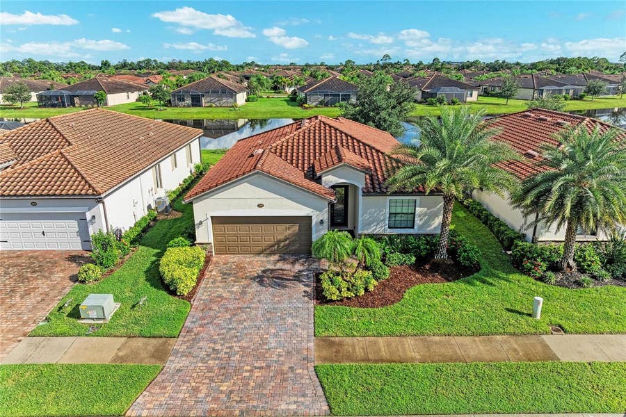 Property photo for 12685 CANAVESE LANE, Venice, FL