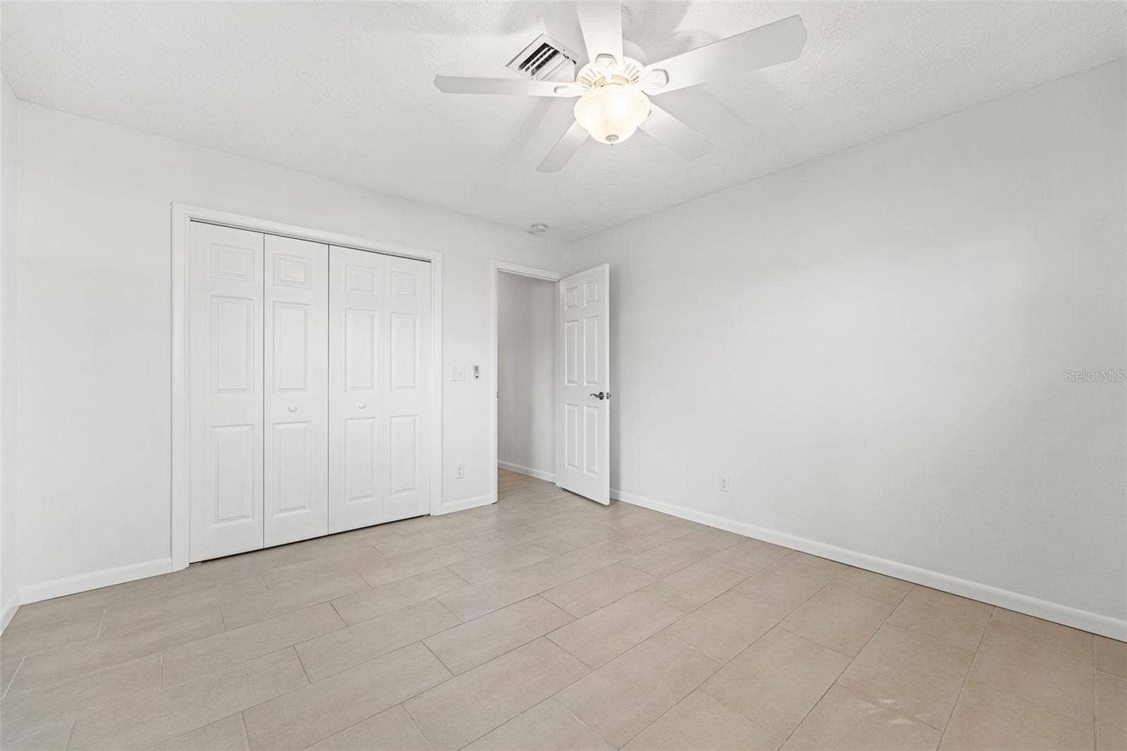512 GLEN OAK ROAD, Venice, FL 34293 BR3