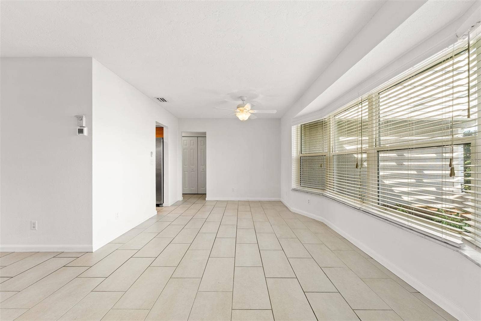 512 GLEN OAK ROAD, Venice, FL 34293 Bay windows