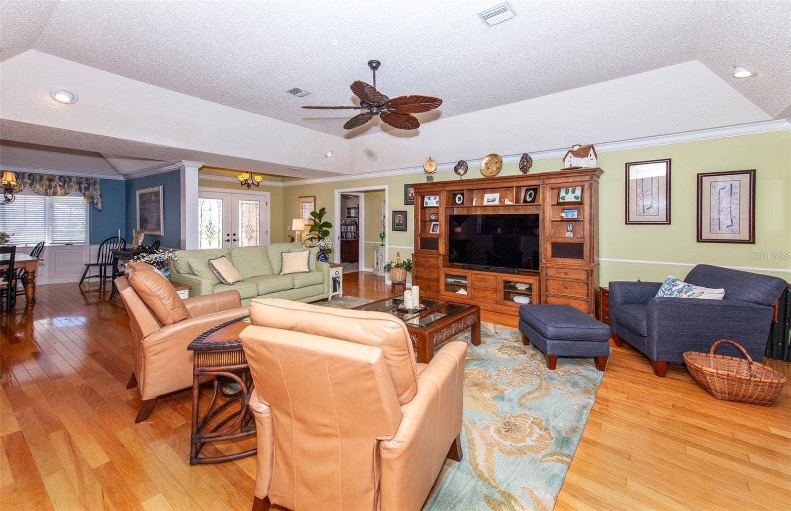 810 CARNOUSTIE DRIVE, Venice, FL 34293 810 CARNOUSTIE DRIVE, Venice, FL 34293