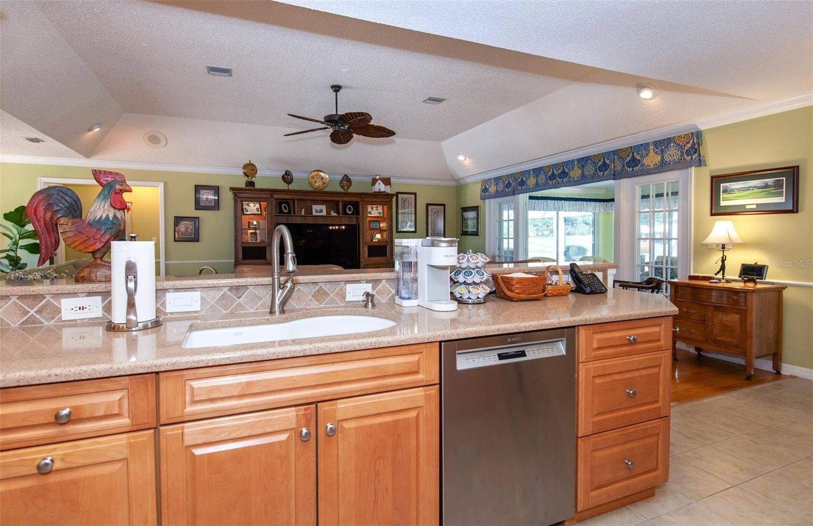 810 CARNOUSTIE DRIVE, Venice, FL 34293 810 CARNOUSTIE DRIVE, Venice, FL 34293