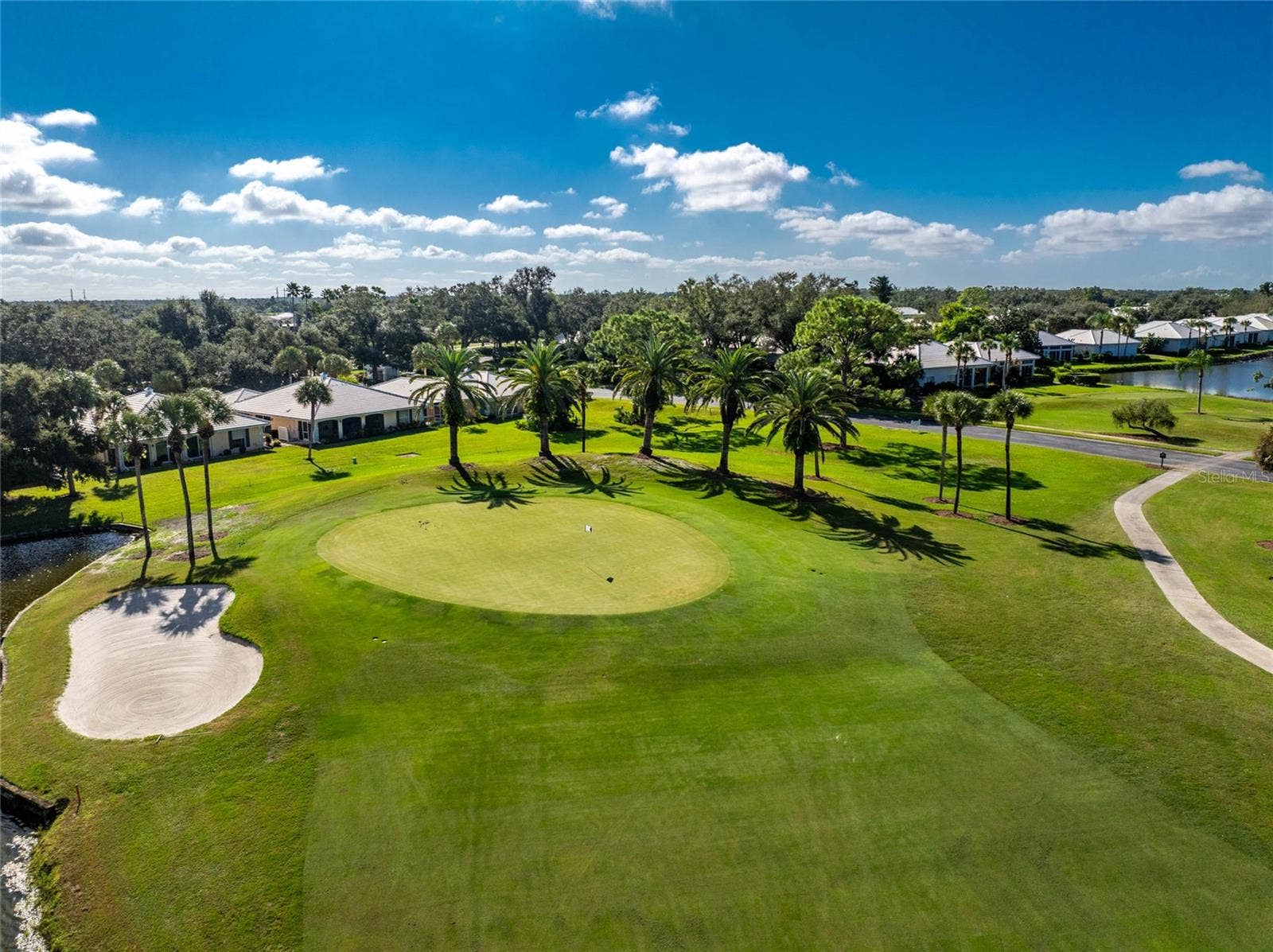 810 CARNOUSTIE DRIVE, Venice, FL 34293 810 CARNOUSTIE DRIVE, Venice, FL 34293