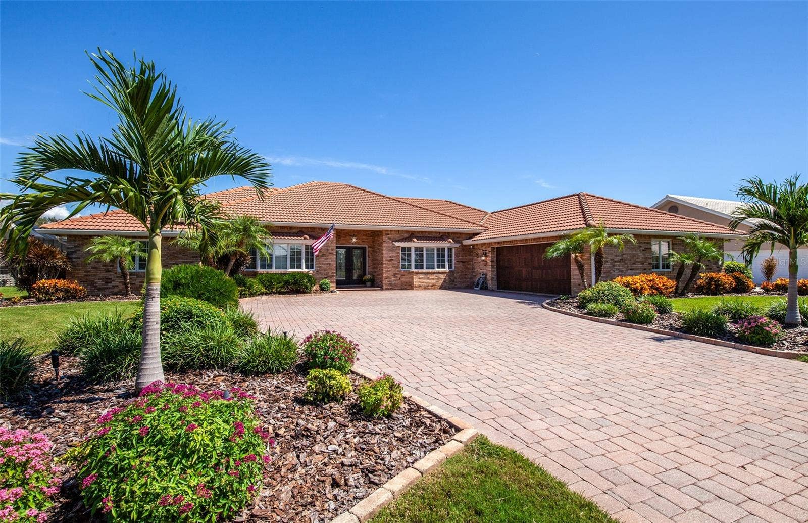 810 CARNOUSTIE DRIVE, Venice, FL 34293 810 CARNOUSTIE DRIVE, Venice, FL 34293