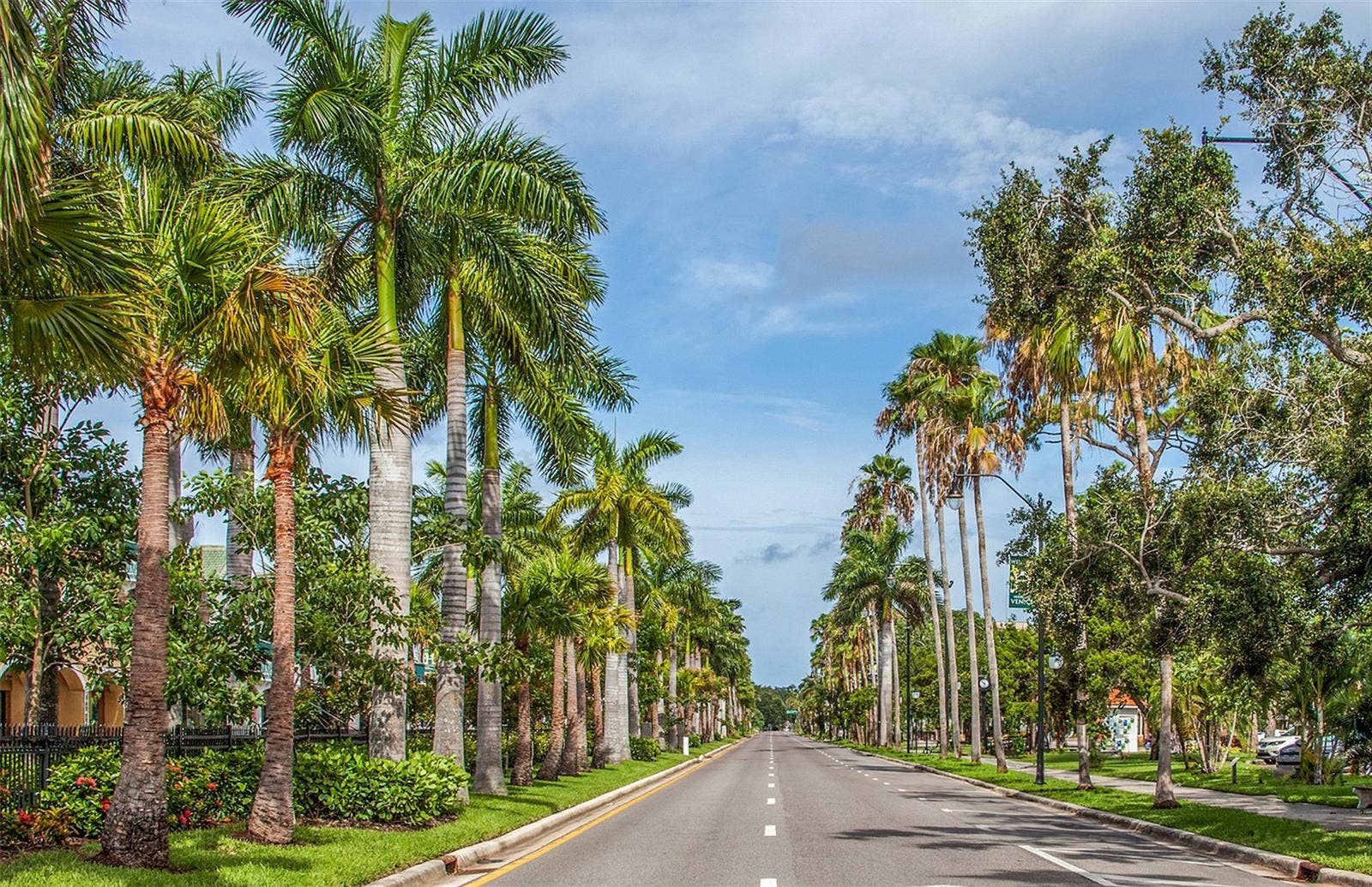 810 CARNOUSTIE DRIVE, Venice, FL 34293 810 CARNOUSTIE DRIVE, Venice, FL 34293