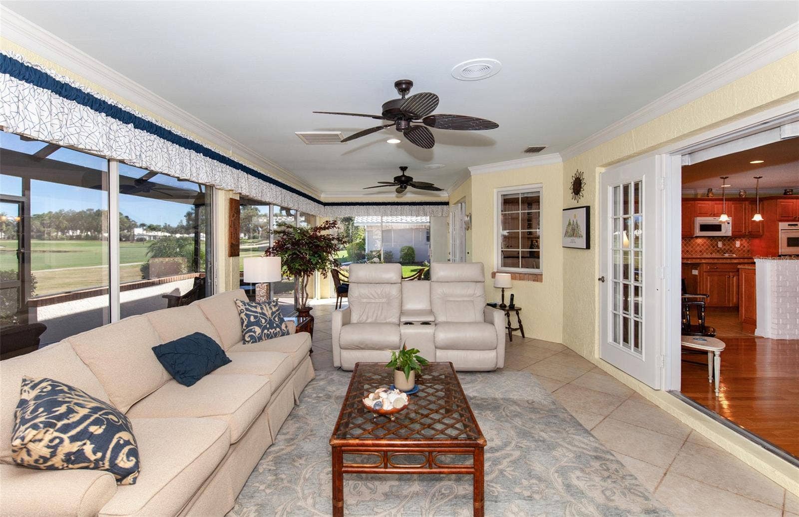 810 CARNOUSTIE DRIVE, Venice, FL 34293 810 CARNOUSTIE DRIVE, Venice, FL 34293