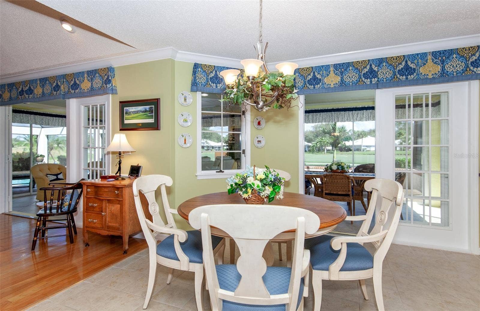 810 CARNOUSTIE DRIVE, Venice, FL 34293 810 CARNOUSTIE DRIVE, Venice, FL 34293