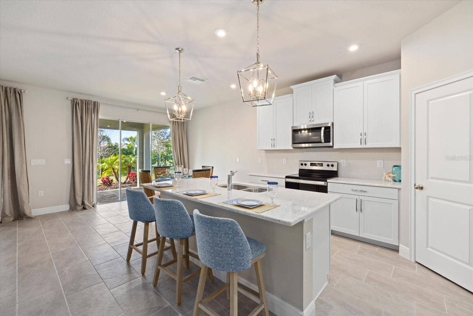 11925 BOHEMIAN PLACE, Venice, FL 34293 Kitchen and Dining Room