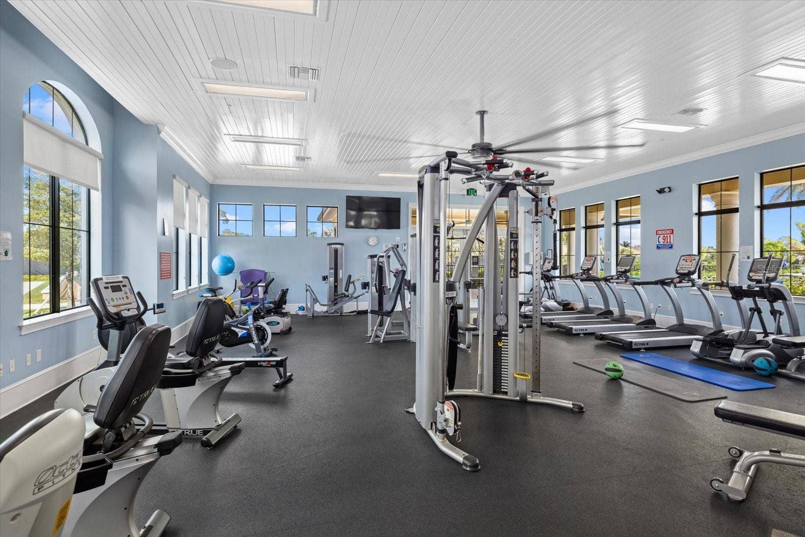 11925 BOHEMIAN PLACE, Venice, FL 34293 State-of-the-art gym