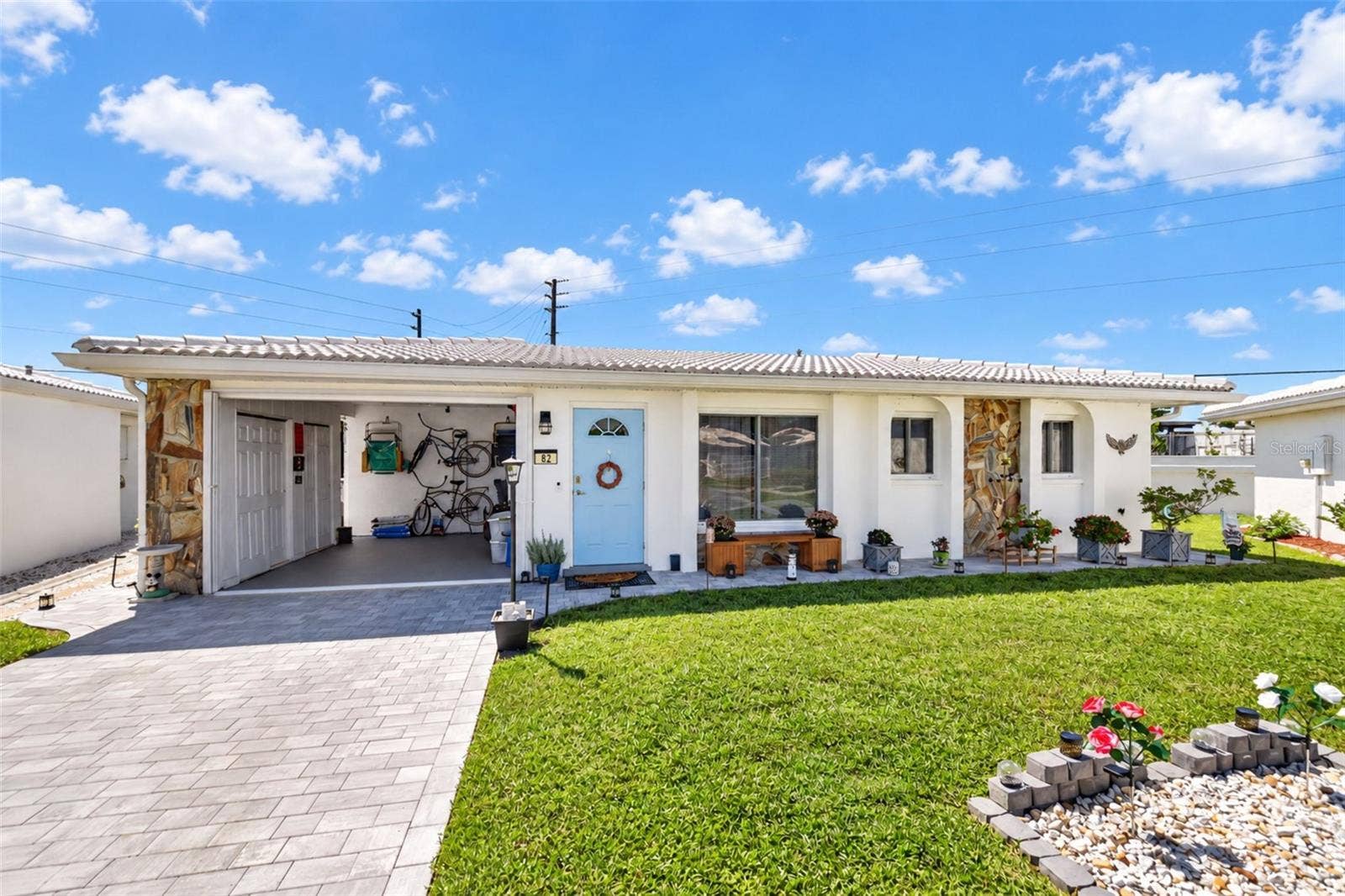 82 CIRCLEWOOD DRIVE, #A3-4, Venice, FL 34293 Exterior of 82 Circlewood Dr