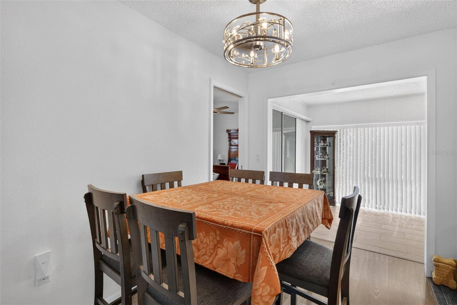 82 CIRCLEWOOD DRIVE, #A3-4, Venice, FL 34293 Dining area