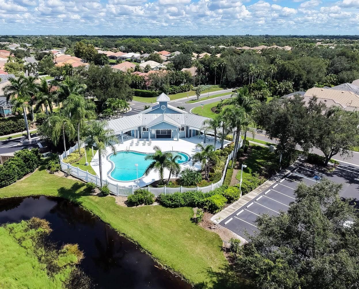 5113 FLAGSTONE DRIVE, Sarasota, FL 34238 Just nine homes away from the heated community pool.