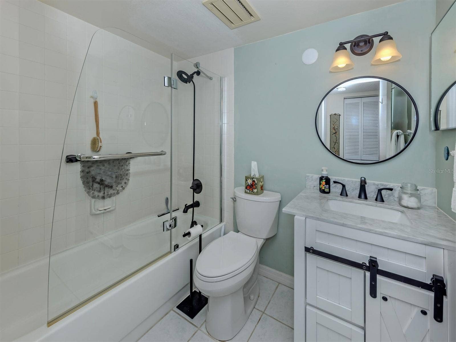 404 CERROMAR CIRCLE N, #212, Venice, FL 34293