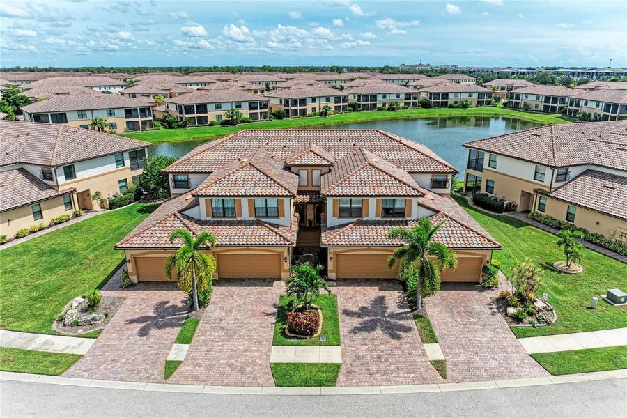 Property photo for 20051 RAGAZZA CIRCLE, #202, Venice, FL