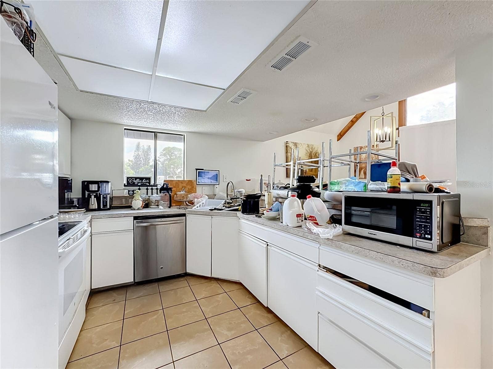 804 66TH AVENUE W, Bradenton, FL 34207