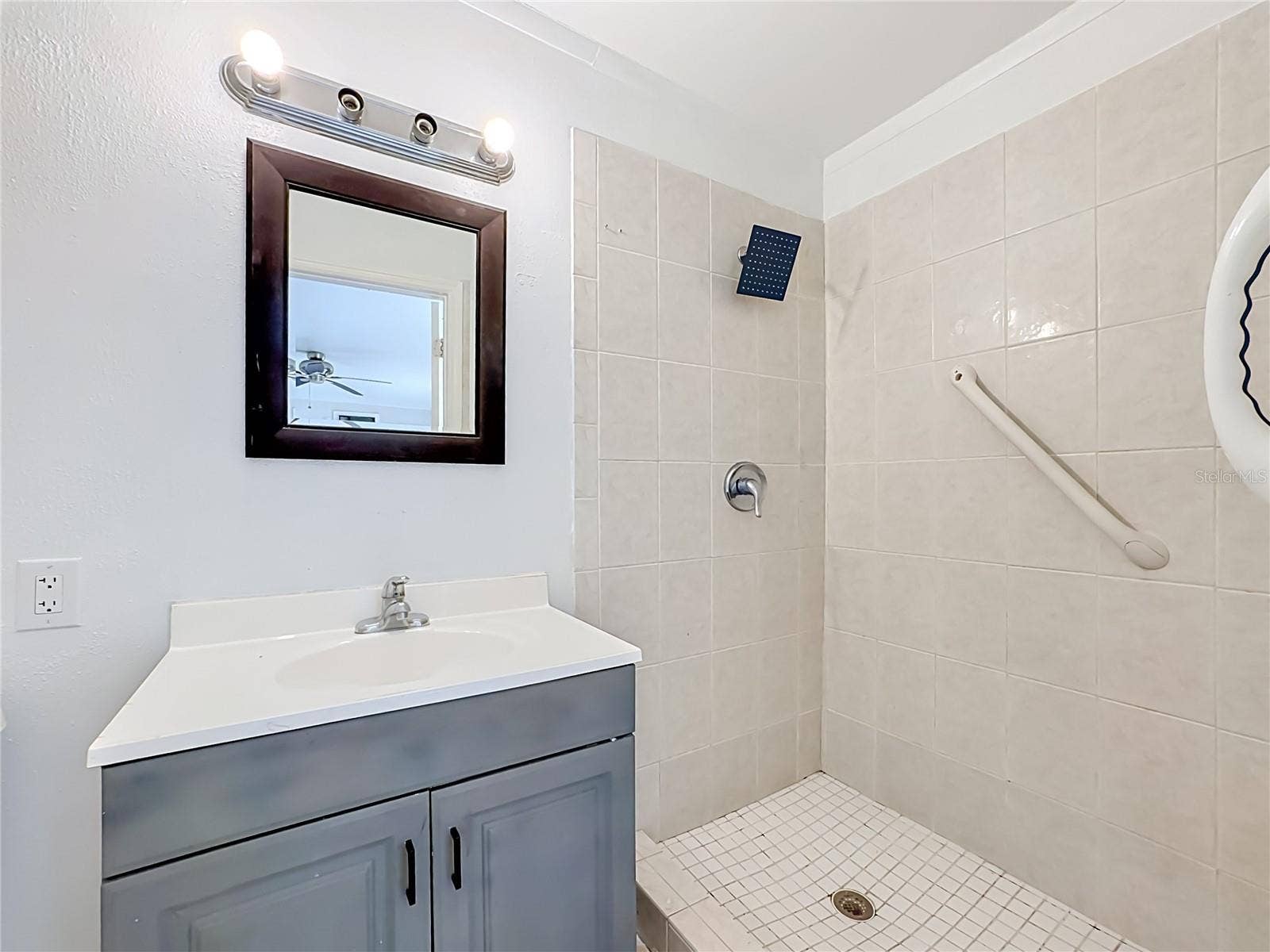 804 66TH AVENUE W, Bradenton, FL 34207