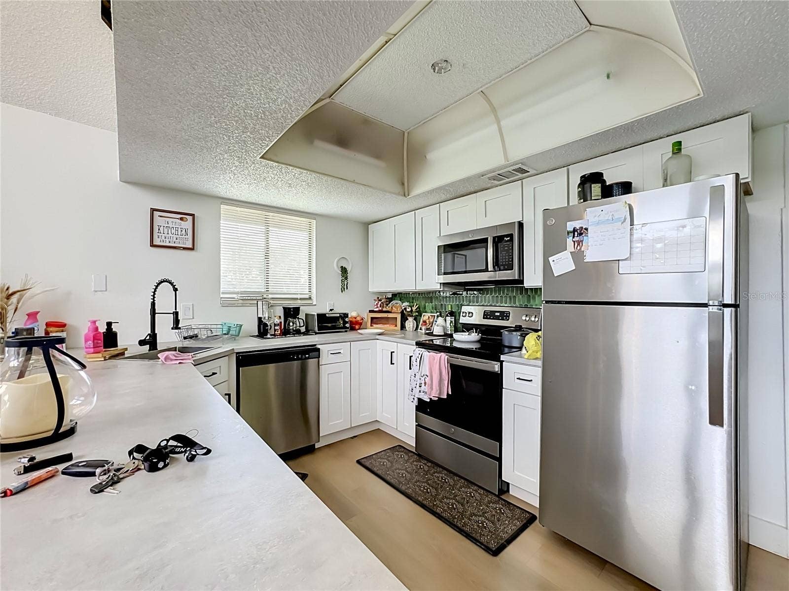804 66TH AVENUE W, Bradenton, FL 34207