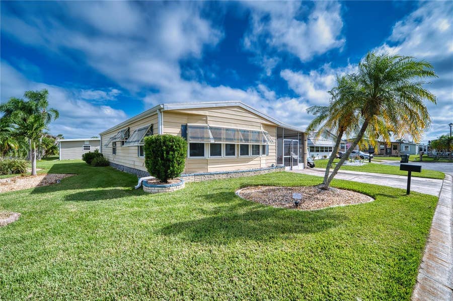 Property photo for 273 CAPTAINS COURT, North Port, FL