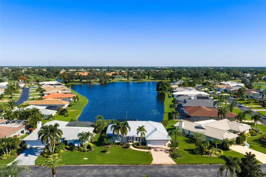 Property photo for 903 PINEHURST LANE, Venice, FL