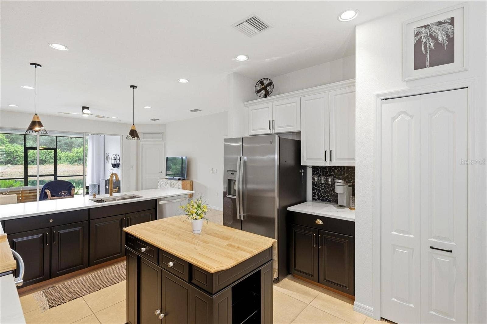 10828 LERWICK CIRCLE, Englewood, FL 34223 10828 LERWICK CIRCLE, Englewood, FL 34223