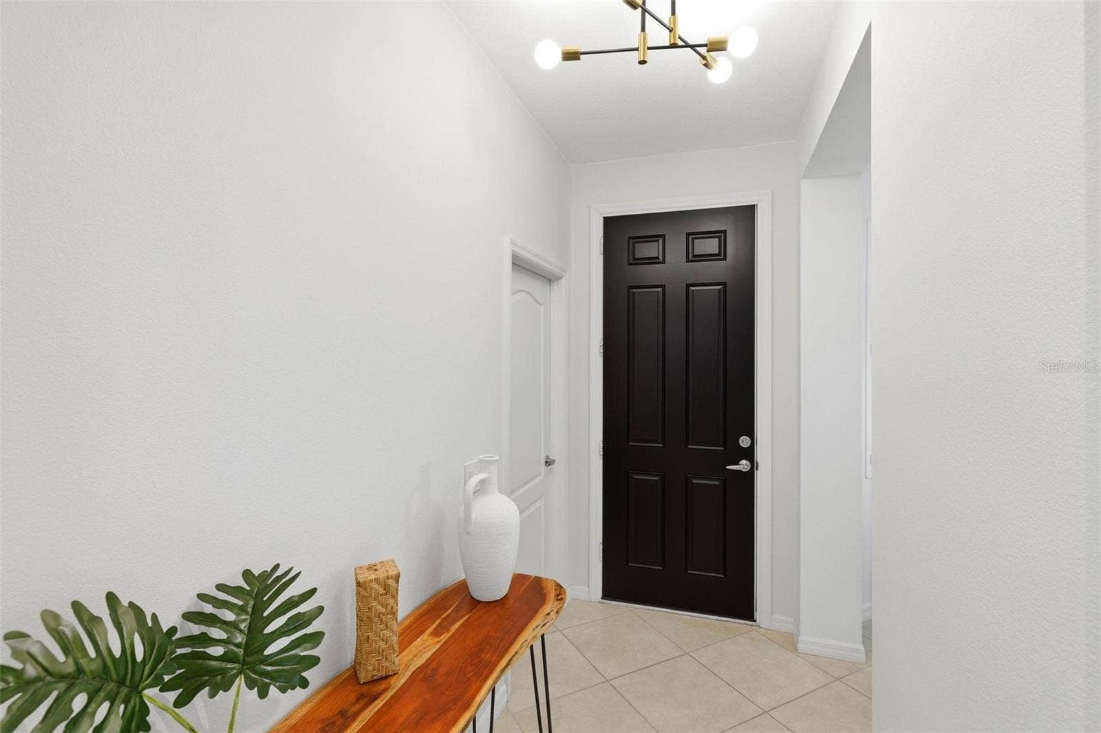 10828 LERWICK CIRCLE, Englewood, FL 34223 Foyer