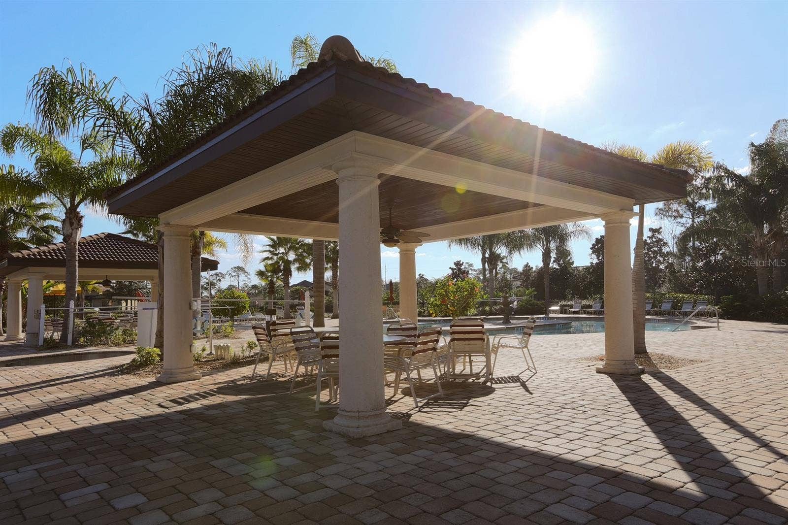 20684 CAPELLO DRIVE, Venice, FL 34292 Covered seating