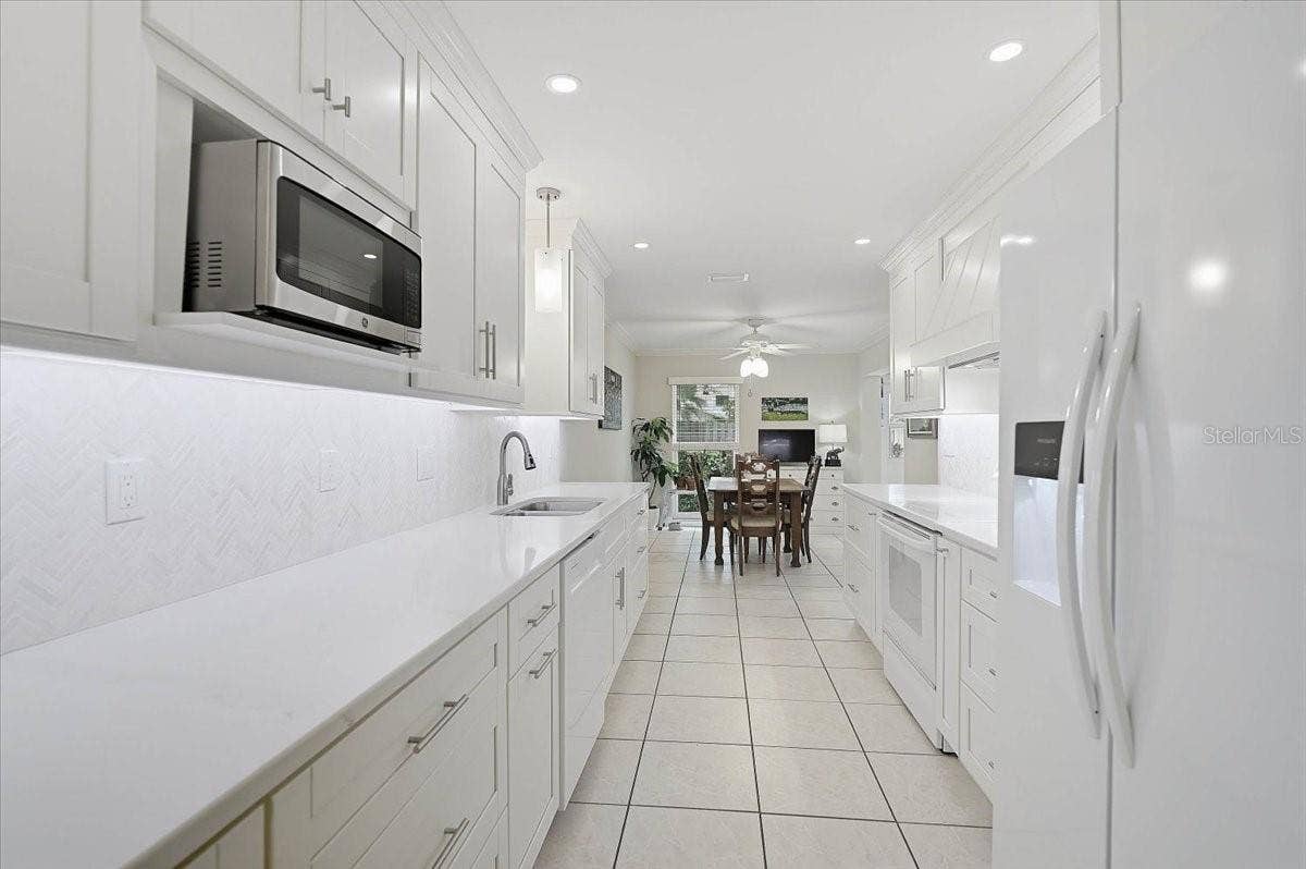 3416 WILKINSON WOODS DRIVE, #63, Sarasota, FL 34231