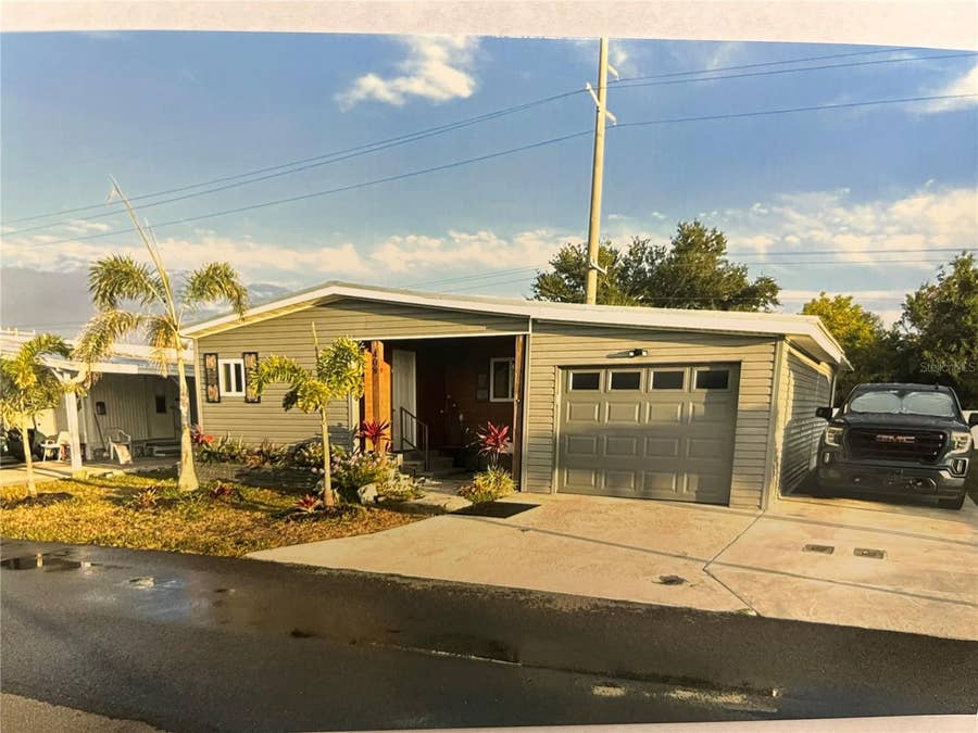 Property photo for 408 S CERVINA DRIVE S, Venice, FL
