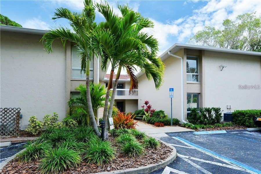 Property photo for 2121 WOOD STREET, #201, Sarasota, FL