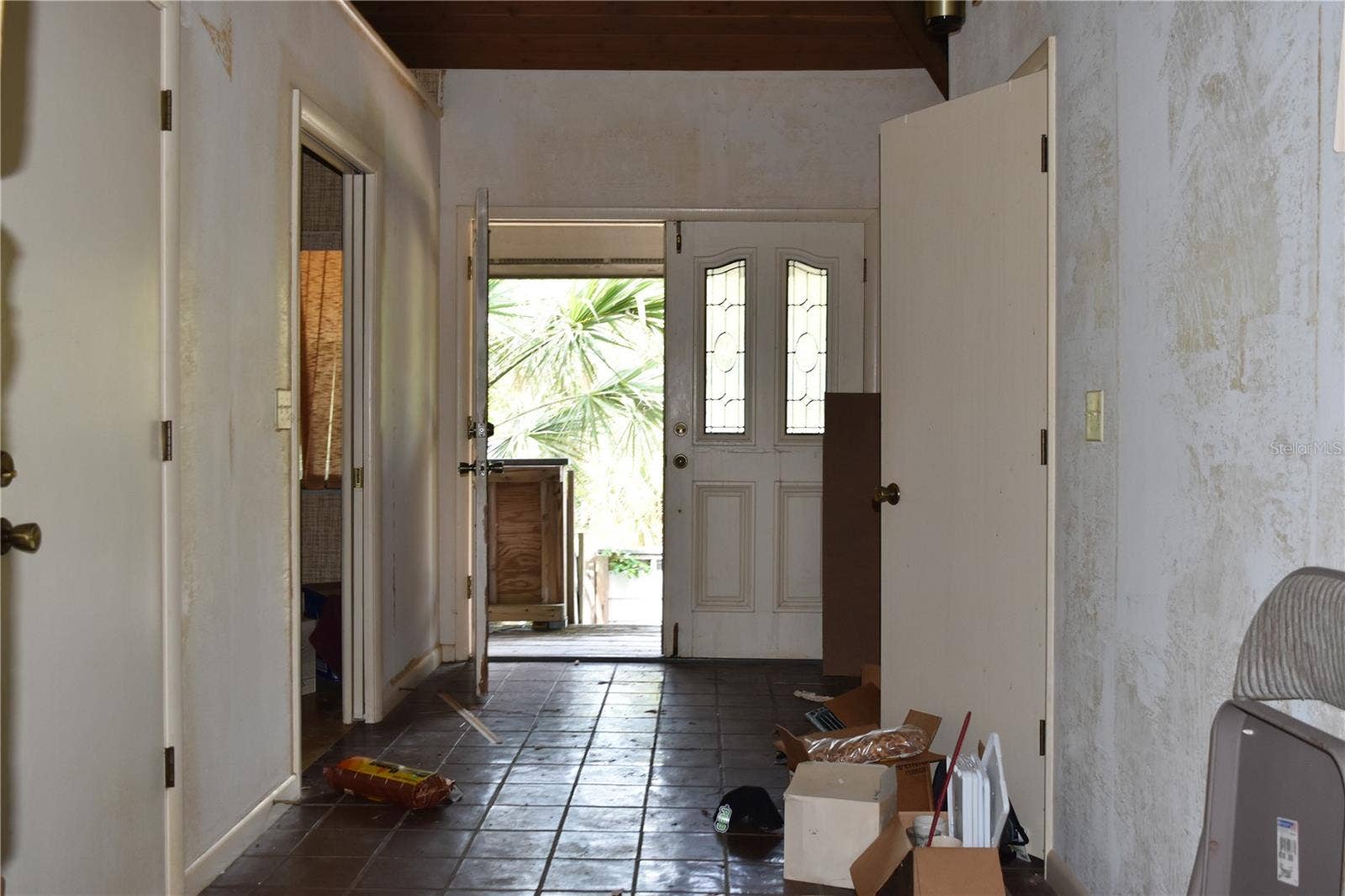 8475 MANASOTA KEY ROAD, Englewood, FL 34223 Foyer