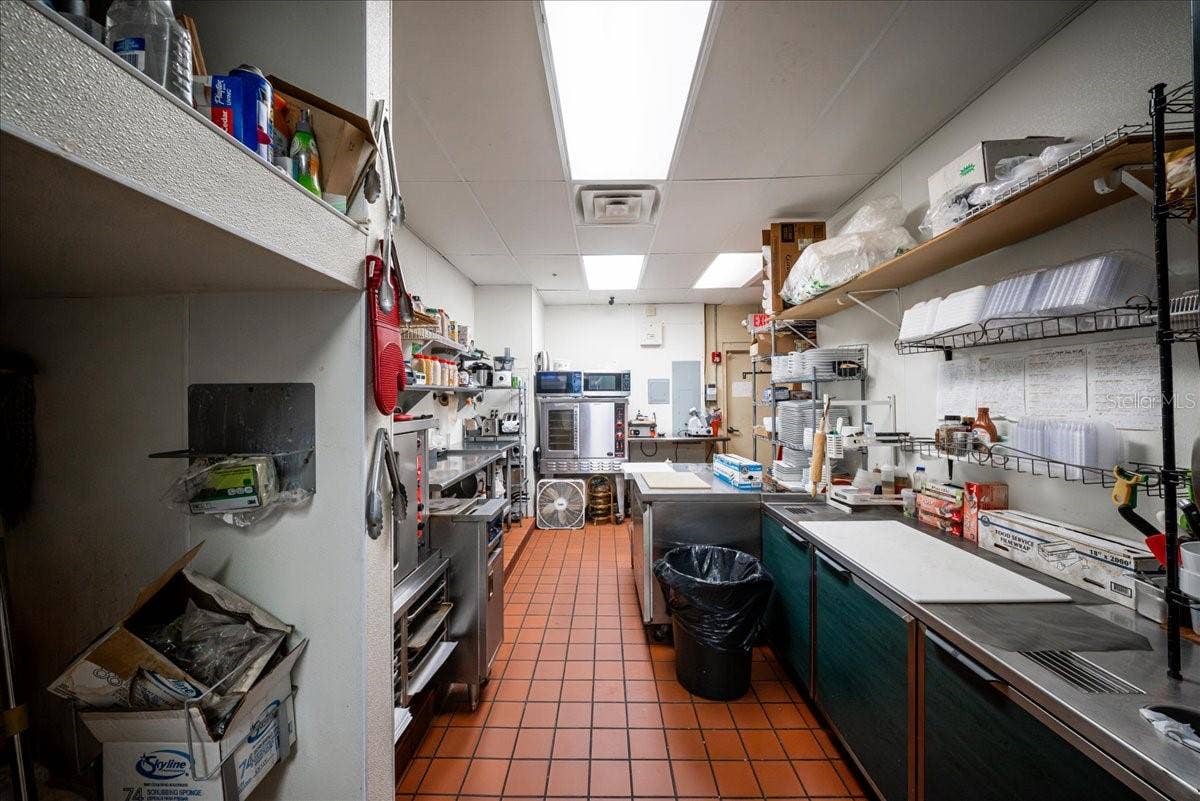 1740 E VENICE, #19, Venice, FL 34292
