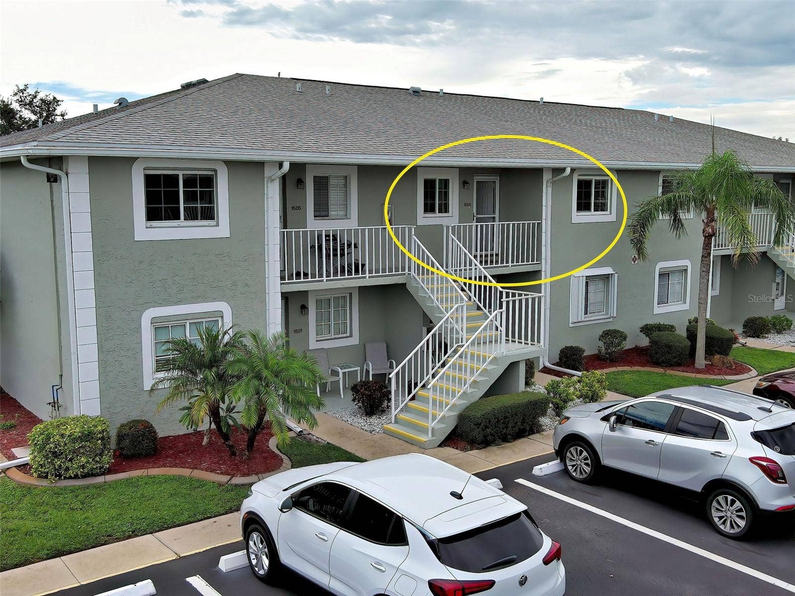 Second floor unit