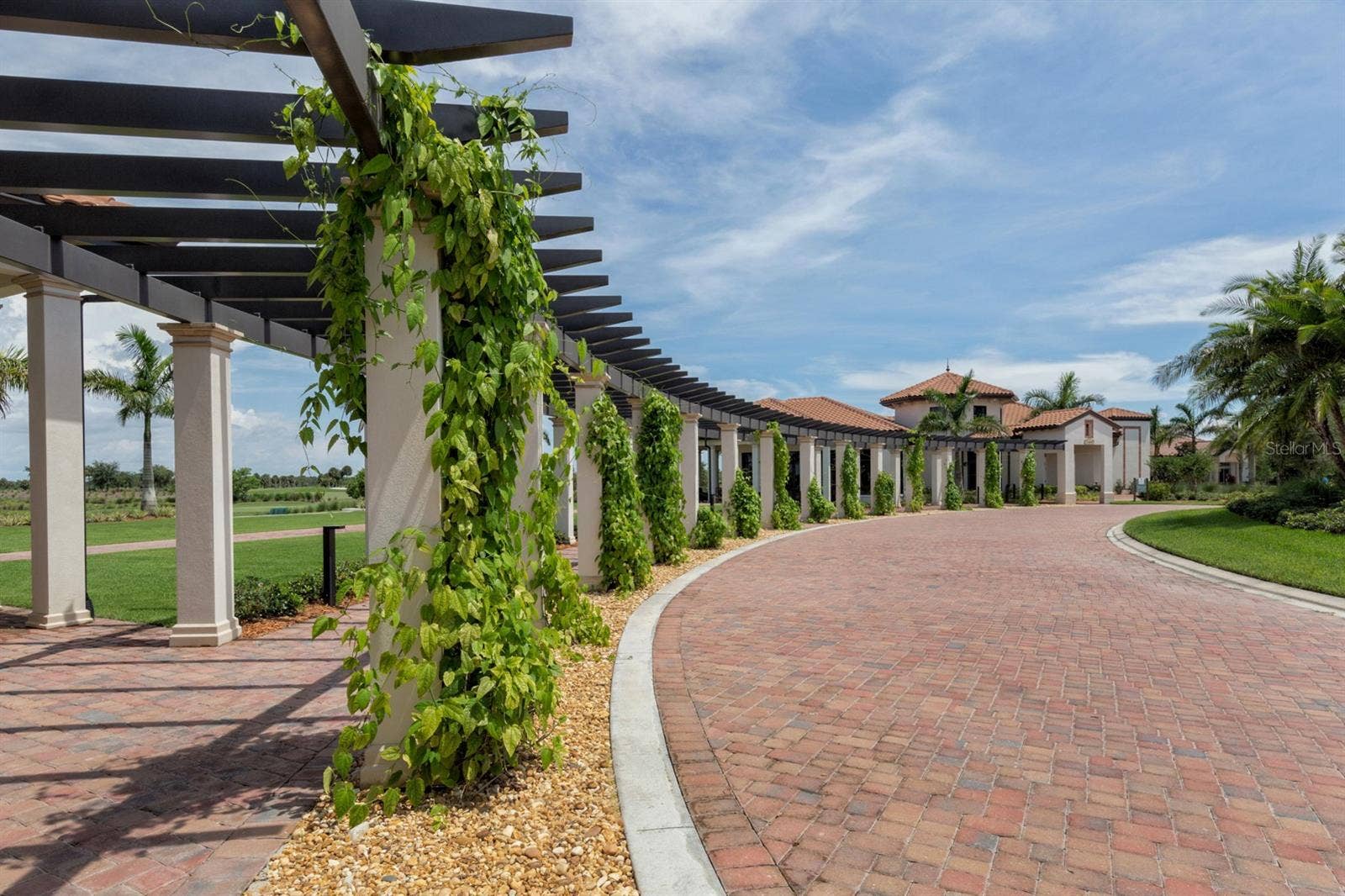 10422 MEDJOOL DRIVE, Venice, FL 34293