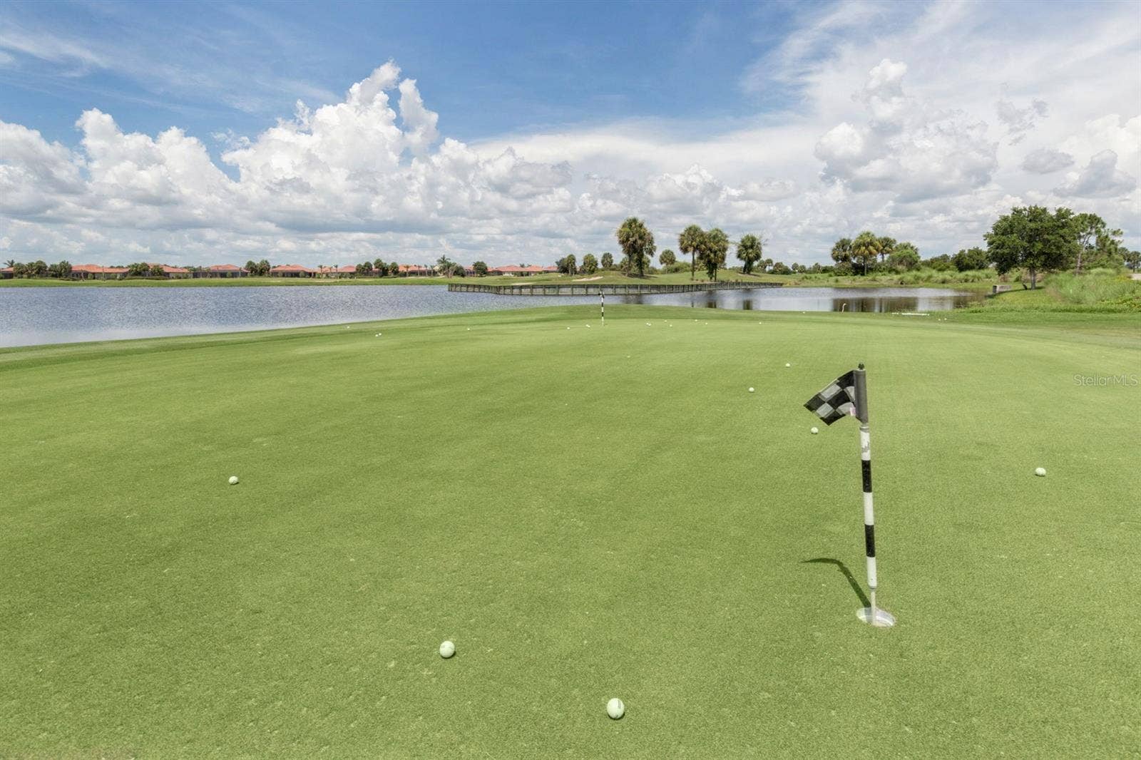 10422 MEDJOOL DRIVE, Venice, FL 34293