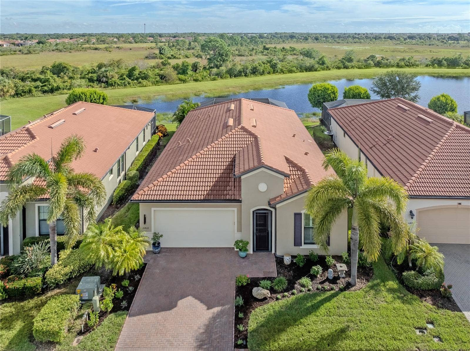 10422 MEDJOOL DRIVE, Venice, FL 34293