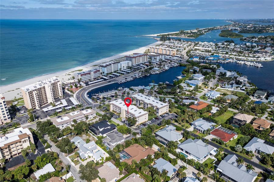 Property photo for 995 LAGUNA DRIVE, #305, Venice, FL