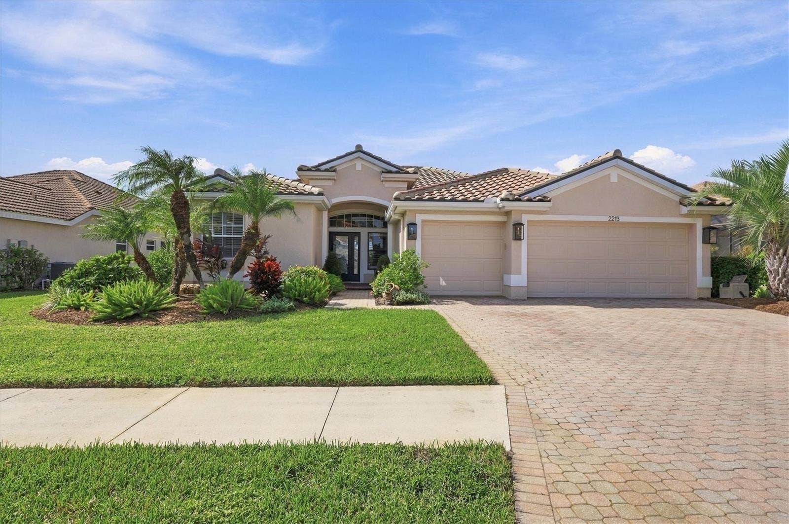 2213 MESIC HAMMOCK WAY, Venice, FL 34292 2213 MESIC HAMMOCK WAY, Venice, FL 34292
