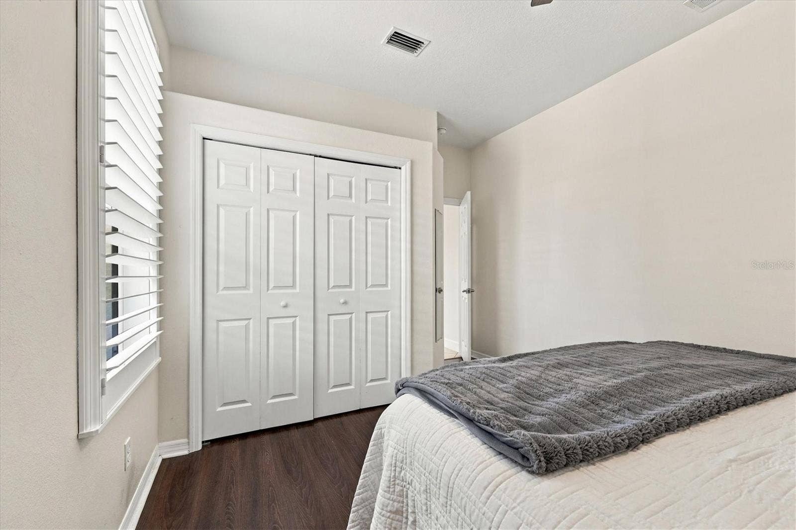 2213 MESIC HAMMOCK WAY, Venice, FL 34292 2213 MESIC HAMMOCK WAY, Venice, FL 34292