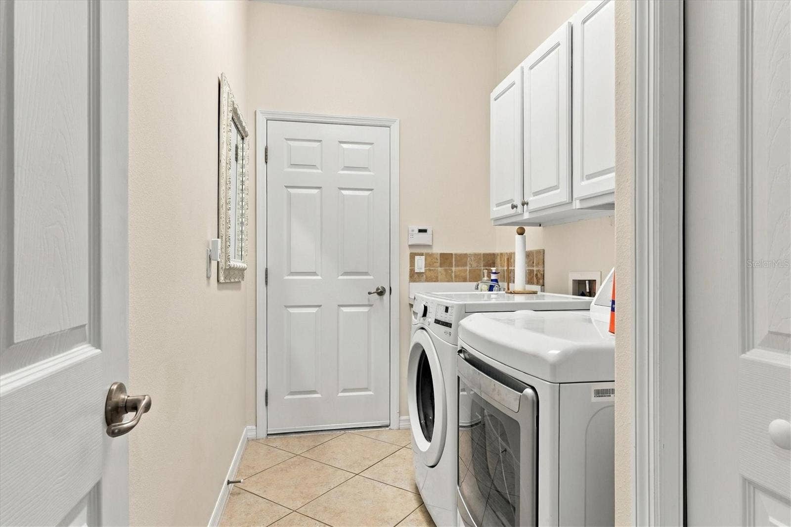 2213 MESIC HAMMOCK WAY, Venice, FL 34292 2213 MESIC HAMMOCK WAY, Venice, FL 34292