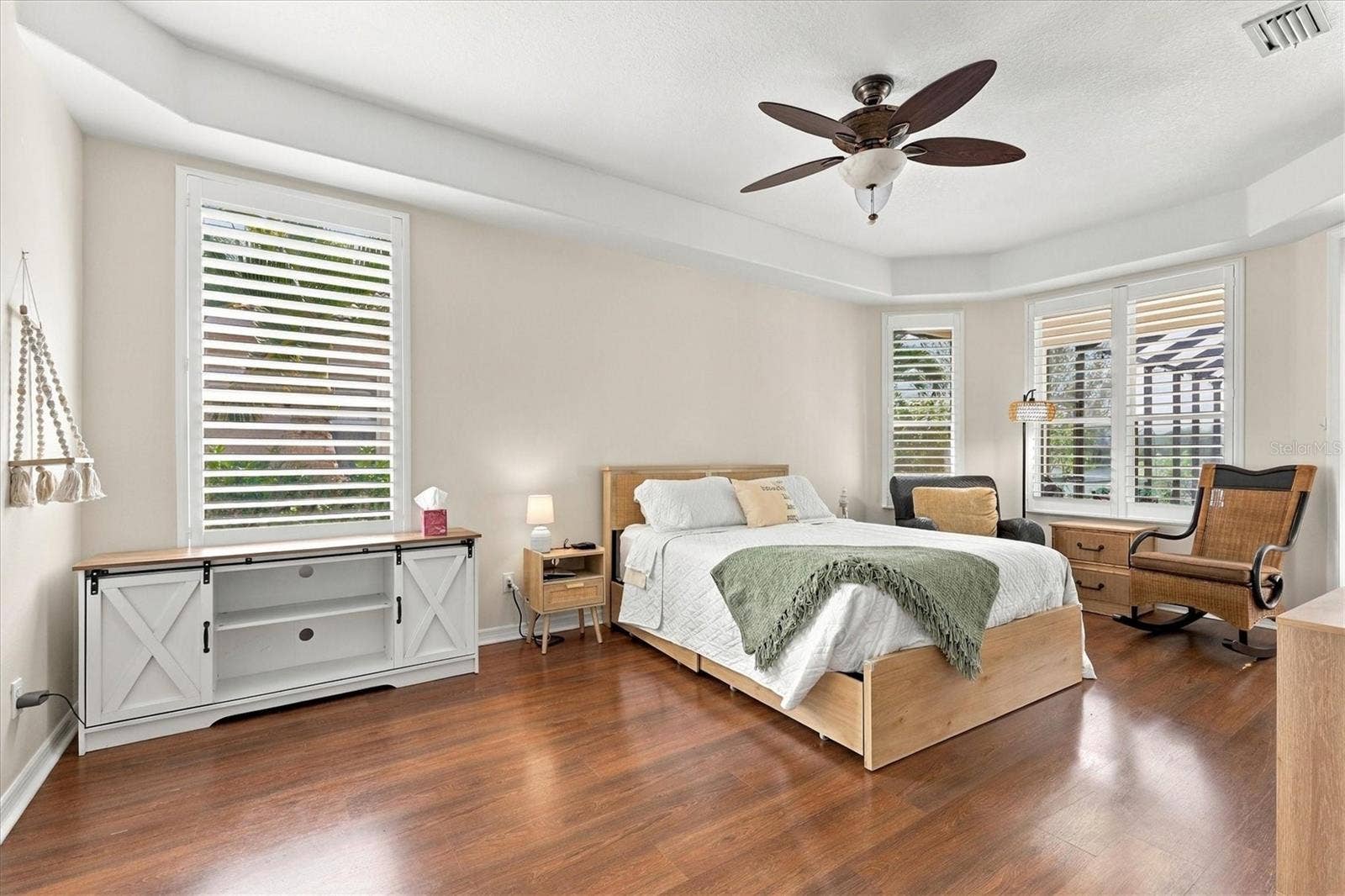 2213 MESIC HAMMOCK WAY, Venice, FL 34292 2213 MESIC HAMMOCK WAY, Venice, FL 34292