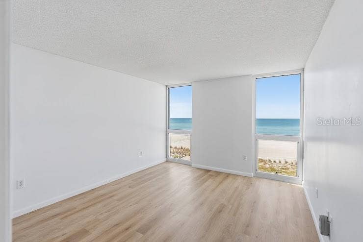 4485 GULF OF MEXICO DRIVE, #402, Longboat Key, FL 34228 4485 GULF OF MEXICO DRIVE, #402, Longboat Key, FL 34228