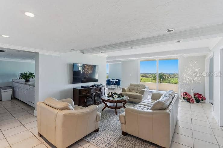 4485 GULF OF MEXICO DRIVE, #402, Longboat Key, FL 34228 4485 GULF OF MEXICO DRIVE, #402, Longboat Key, FL 34228