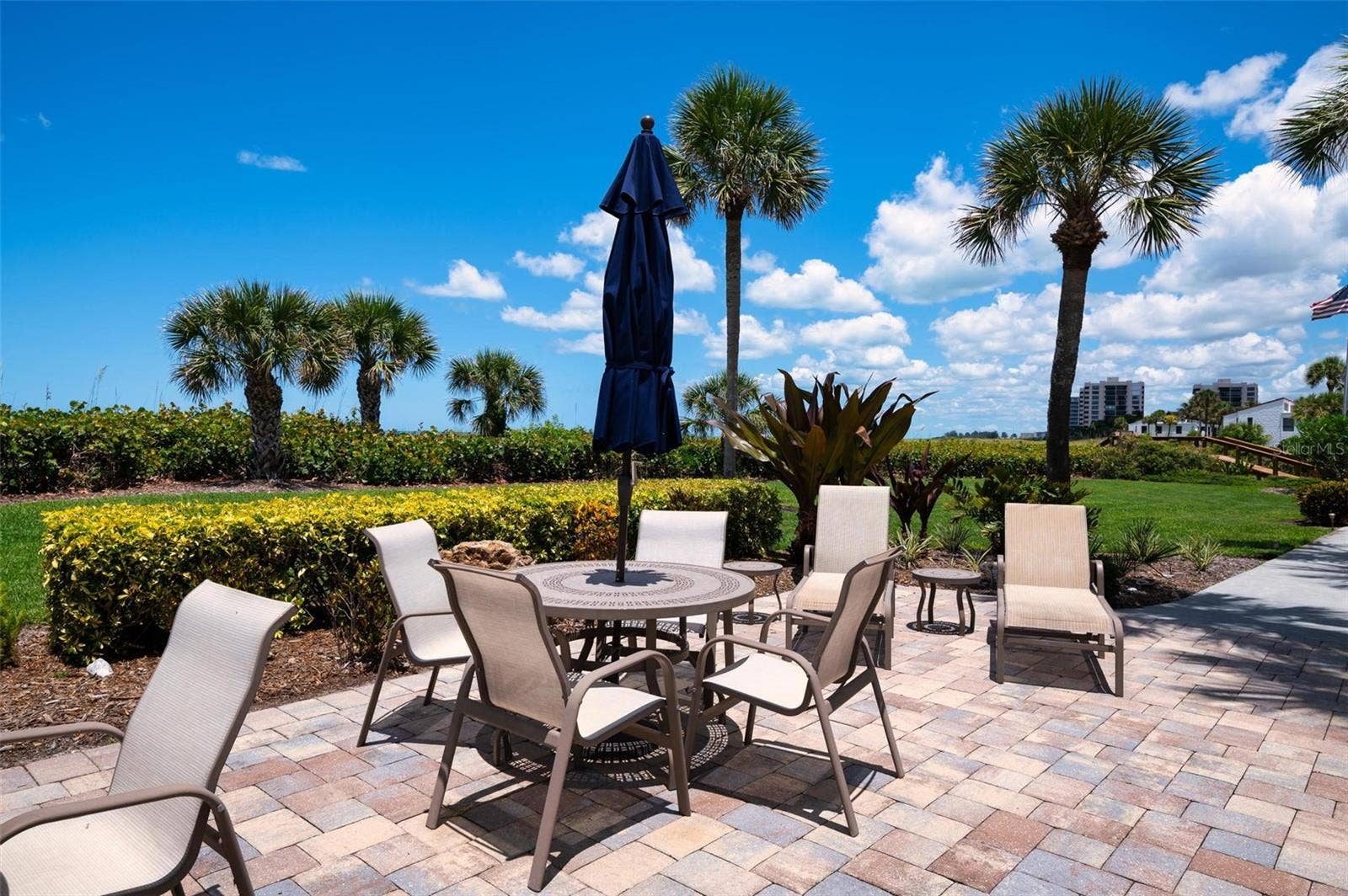 550 W FLAMINGO DRIVE, #2, Venice, FL 34285 550 W FLAMINGO DRIVE, #2, Venice, FL 34285