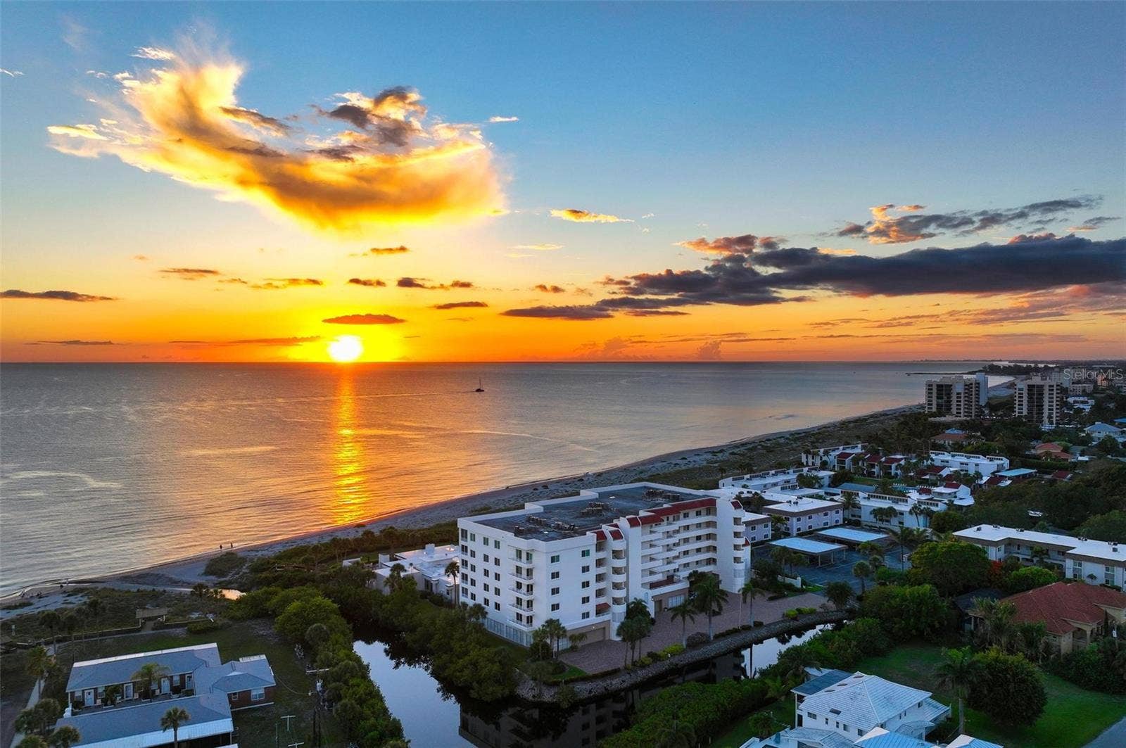 550 W FLAMINGO DRIVE, #2, Venice, FL 34285 550 W FLAMINGO DRIVE, #2, Venice, FL 34285