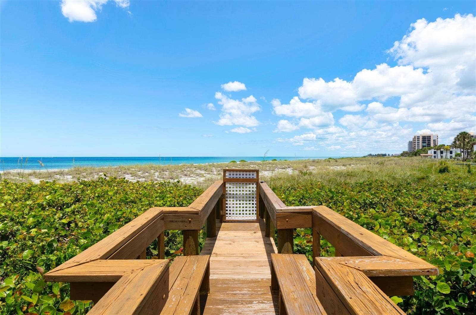 550 W FLAMINGO DRIVE, #2, Venice, FL 34285 550 W FLAMINGO DRIVE, #2, Venice, FL 34285