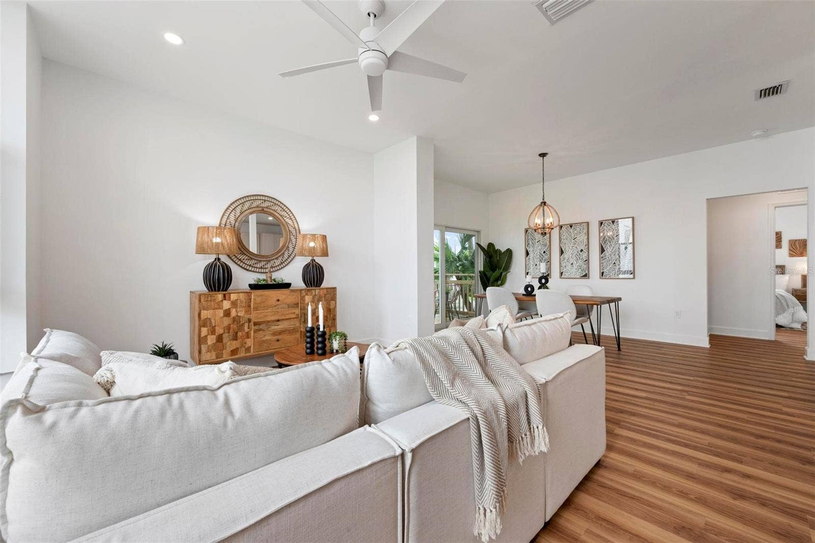 550 W FLAMINGO DRIVE, #2, Venice, FL 34285 550 W FLAMINGO DRIVE, #2, Venice, FL 34285