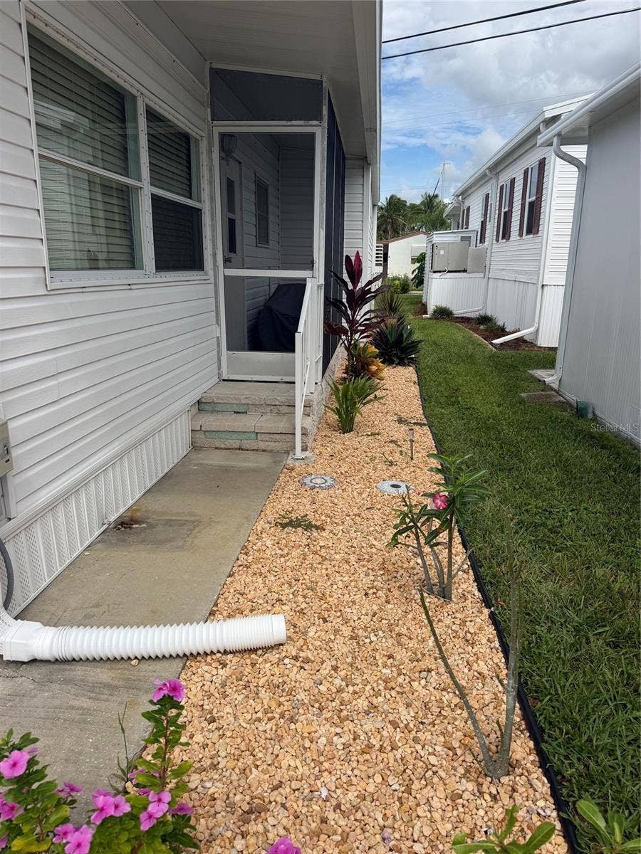 125 PARK AVENUE, Venice, FL 34292 125 PARK AVENUE, Venice, FL 34292