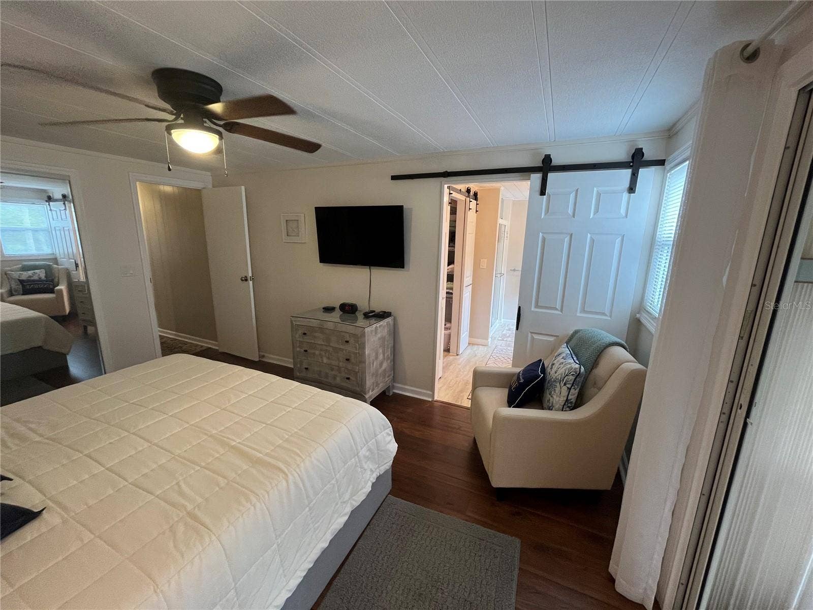 623 CERVINA DRIVE, Venice, FL 34285