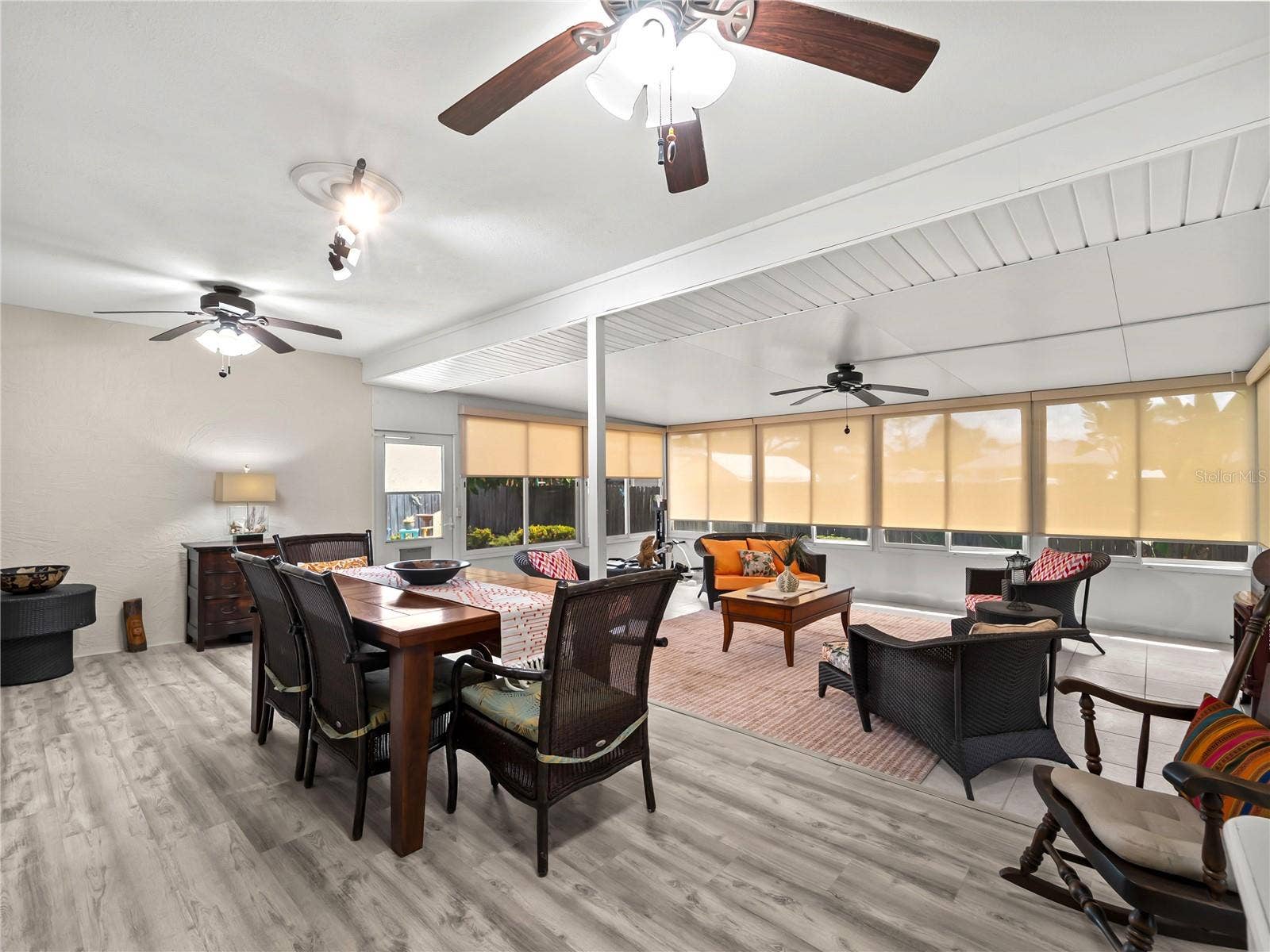 1477 HUDSON ROAD, Venice, FL 34293 Host all holidays in this amazing space
