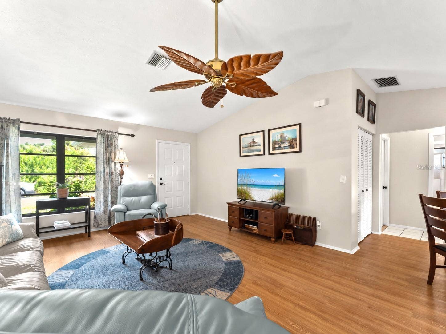 1477 HUDSON ROAD, Venice, FL 34293 Vaulted Ceiling
