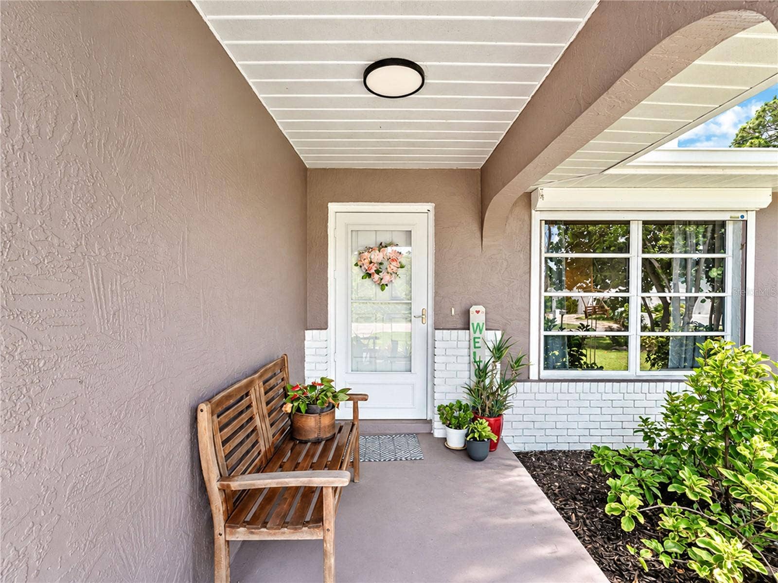 1477 HUDSON ROAD, Venice, FL 34293 Welcoming entry